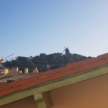 Rue Edgard Quinet 4eq5 * Collioure